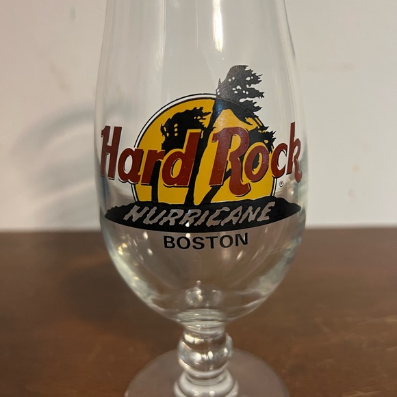Hard Rock Cafe Hurricane Boston - Picture 2 of 2